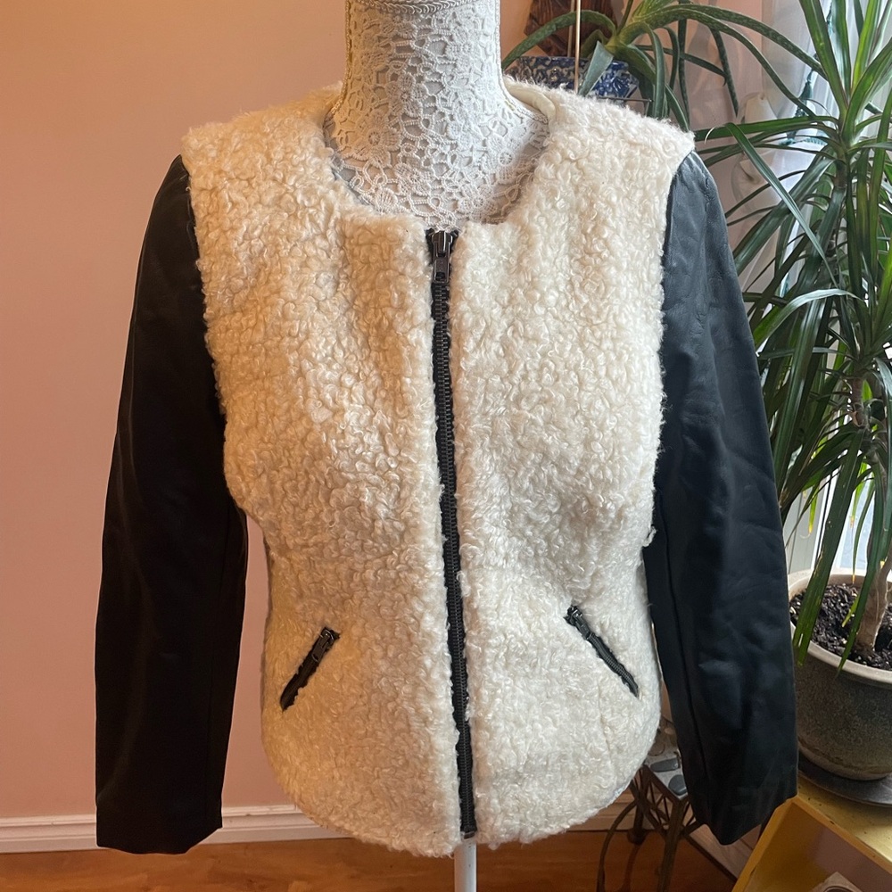 American Eagle Faux Shearling & Pleather Bomber Jacket Size Medium